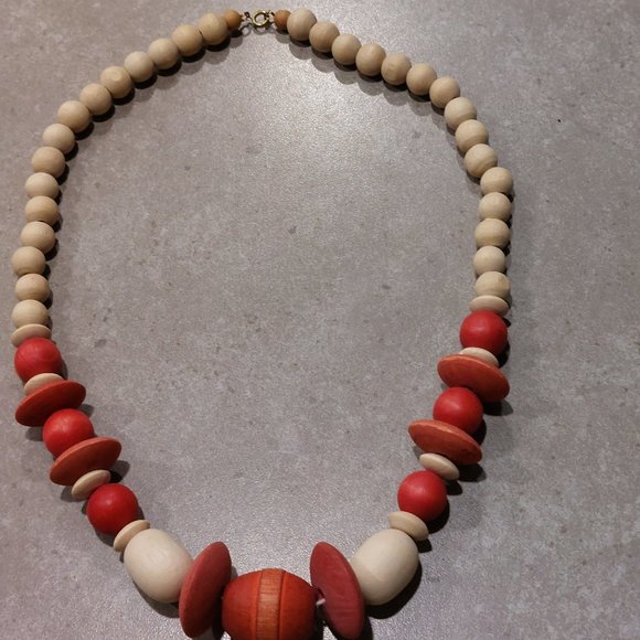 Fashion Jewelry Women's Wood Beads Necklace Set - Ivory/Orange/Red - NWT - Picture 3 of 4